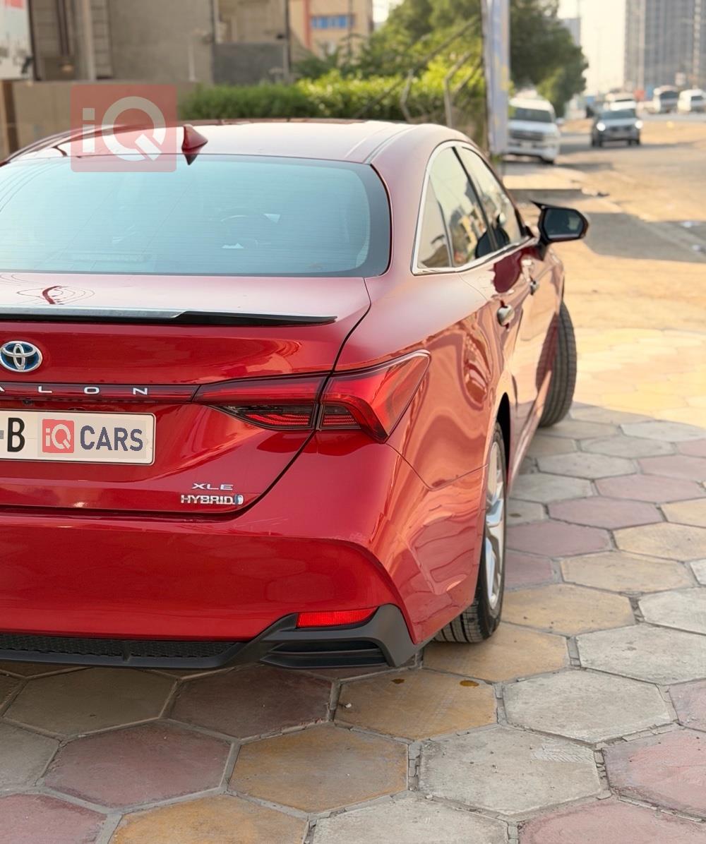 تۆیۆتا ئەڤەلۆن